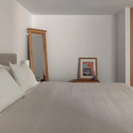 Siora Of Paros - Malatesta & Piccolo *