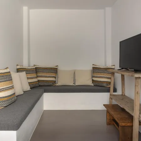 Siora Of Paros - Malatesta & Piccolo *