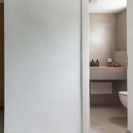 Siora Of Paros - Malatesta & Piccolo *